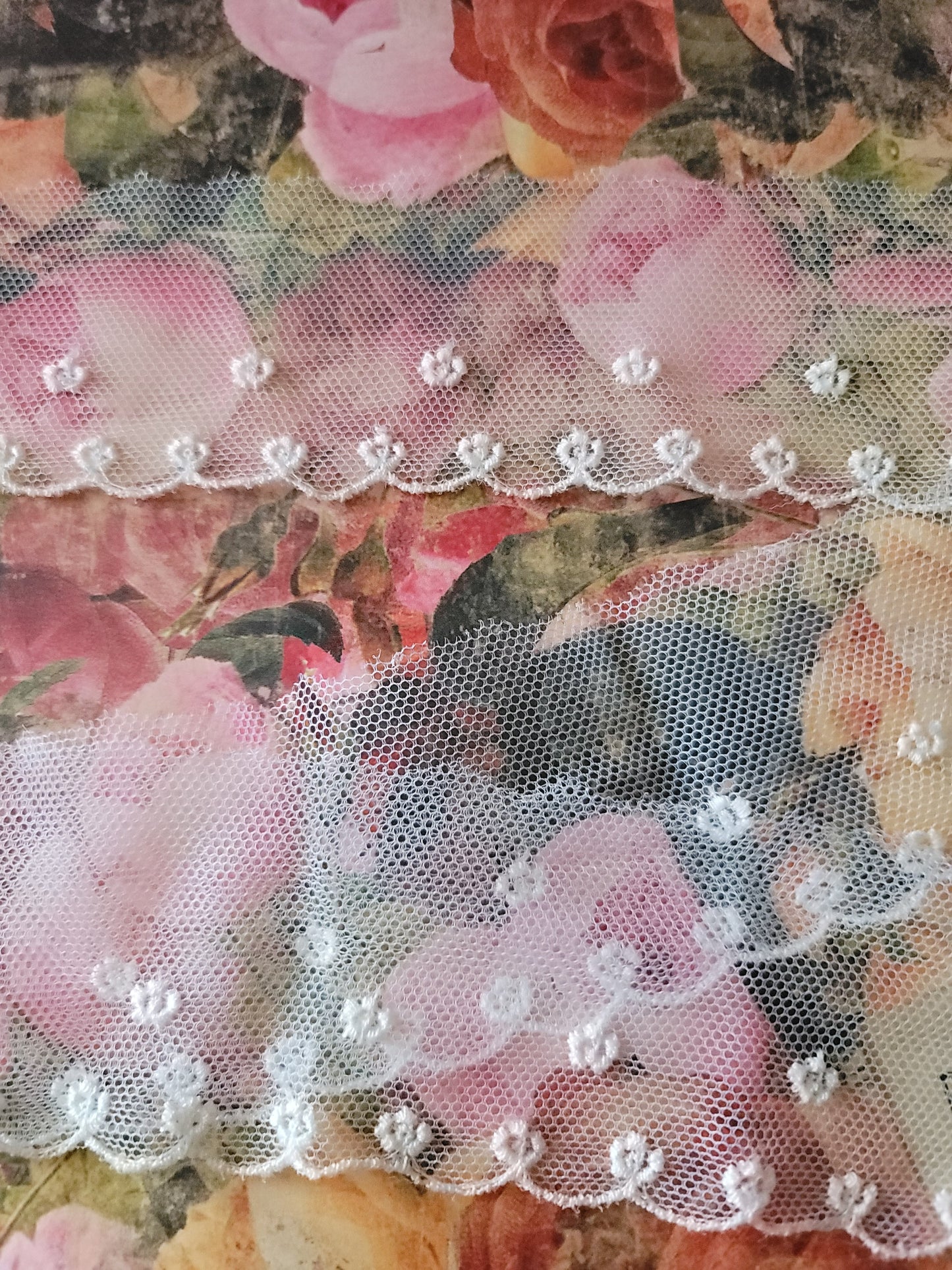 C-27 - 2" Wide Vintage Lace - 1 Yard