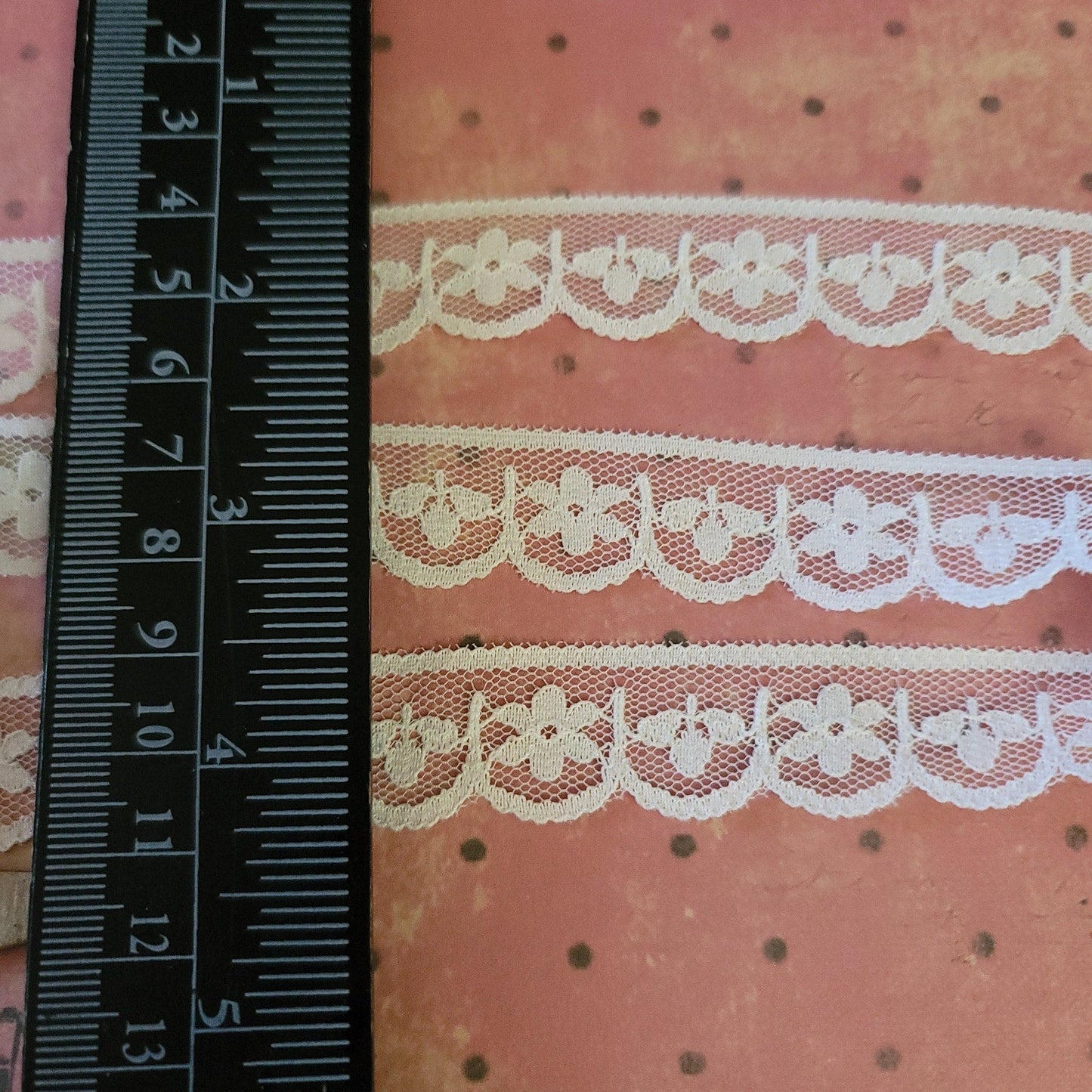 A-38 - 3/4" Vintage Lace - 1 yard