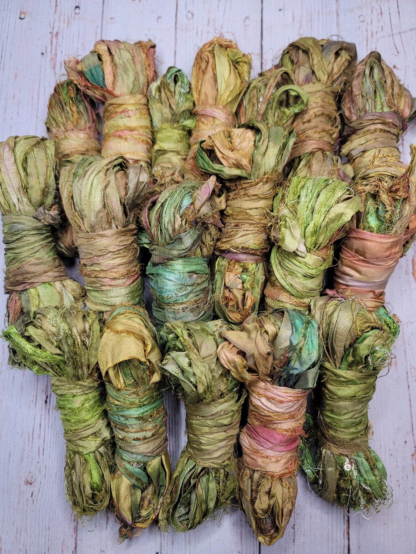 Silk Sari Ribbon 5 Yard Mini Skein Color #009