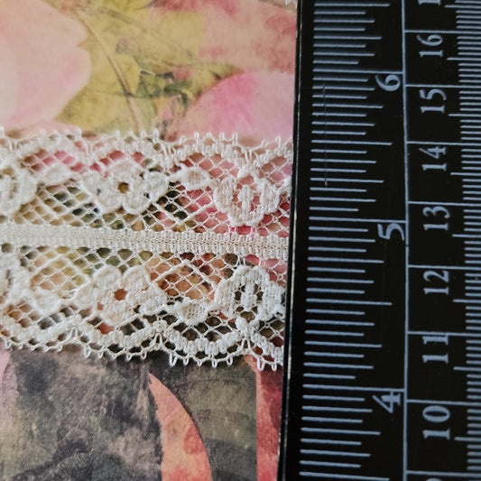 1 5/8" Wide Vintage Lace - 1 Yard -  Style# B-92