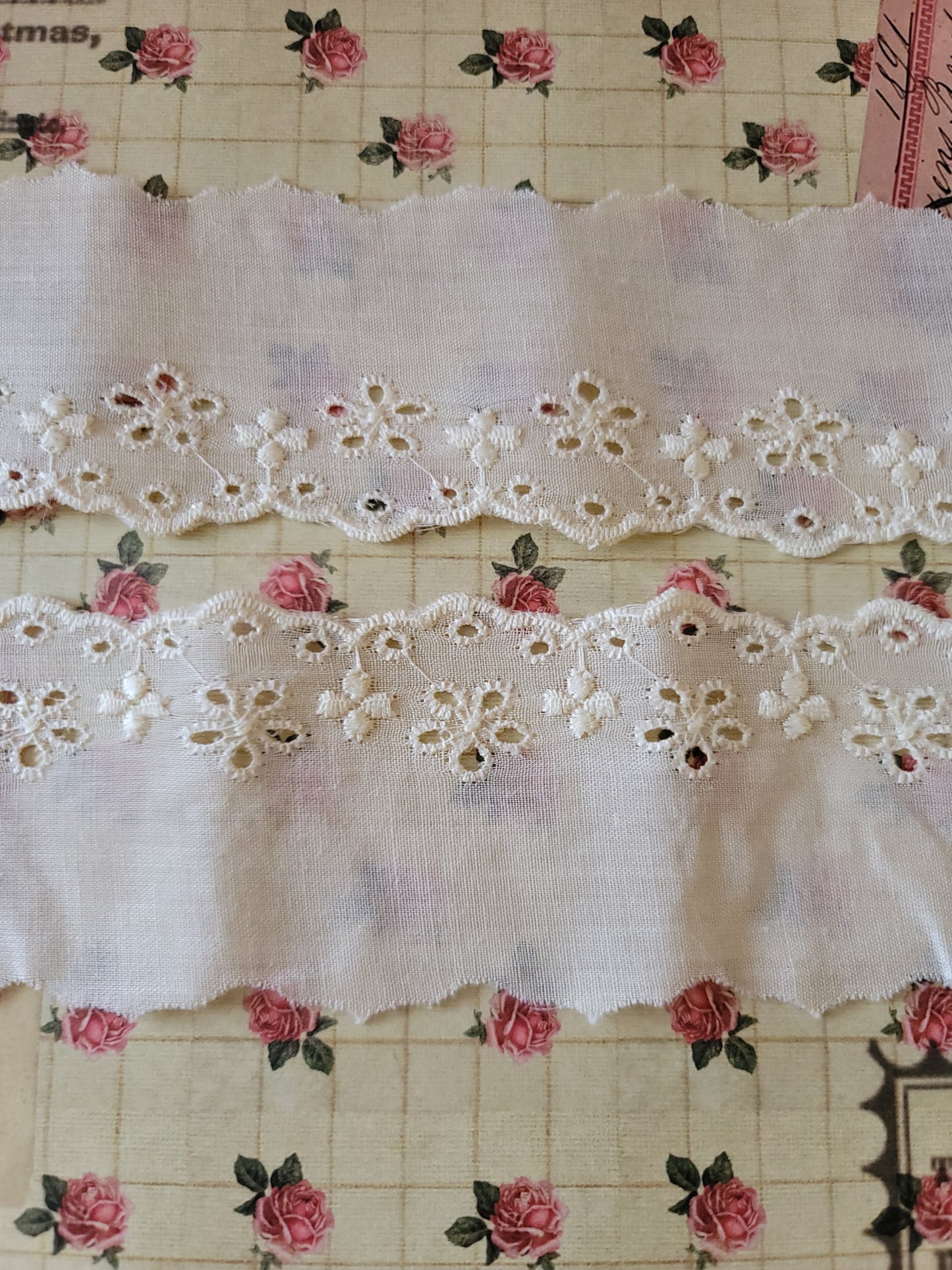 C-09 - 2" Wide Vintage Lace - 1 Yard