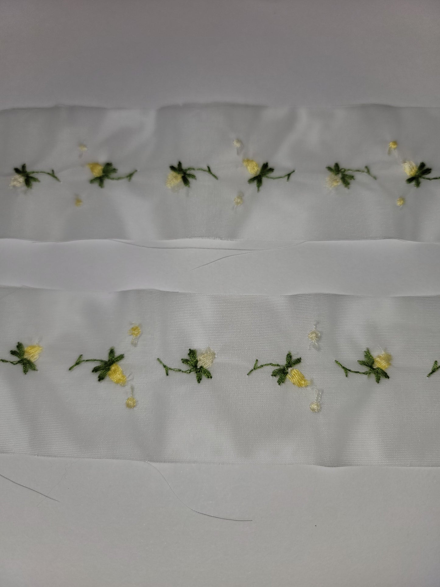 C-25 - 2" Wide Vintage Lace - 1 Yard