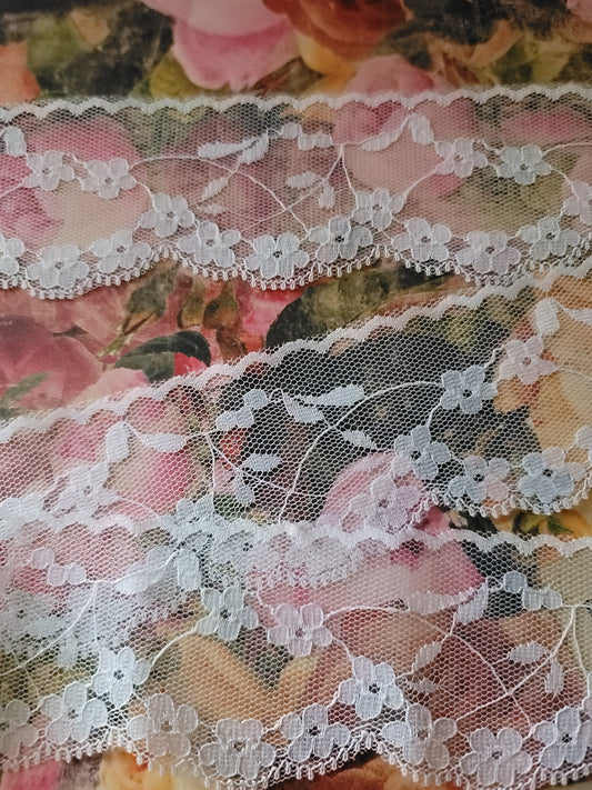 C-55 - 2" Wide Vintage Lace - 1 Yard