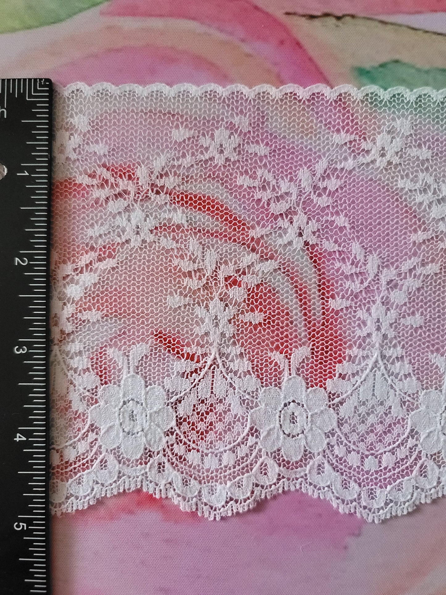 F-07 - 5" Wide Vintage Lace - 1 Yard