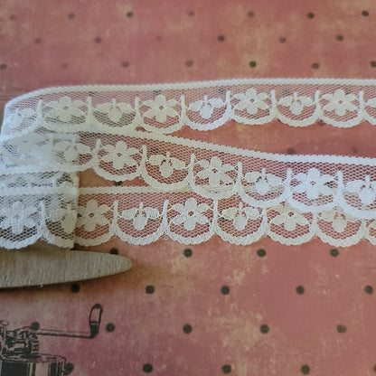 A-38 - 3/4" Wide Lace - 1 yard