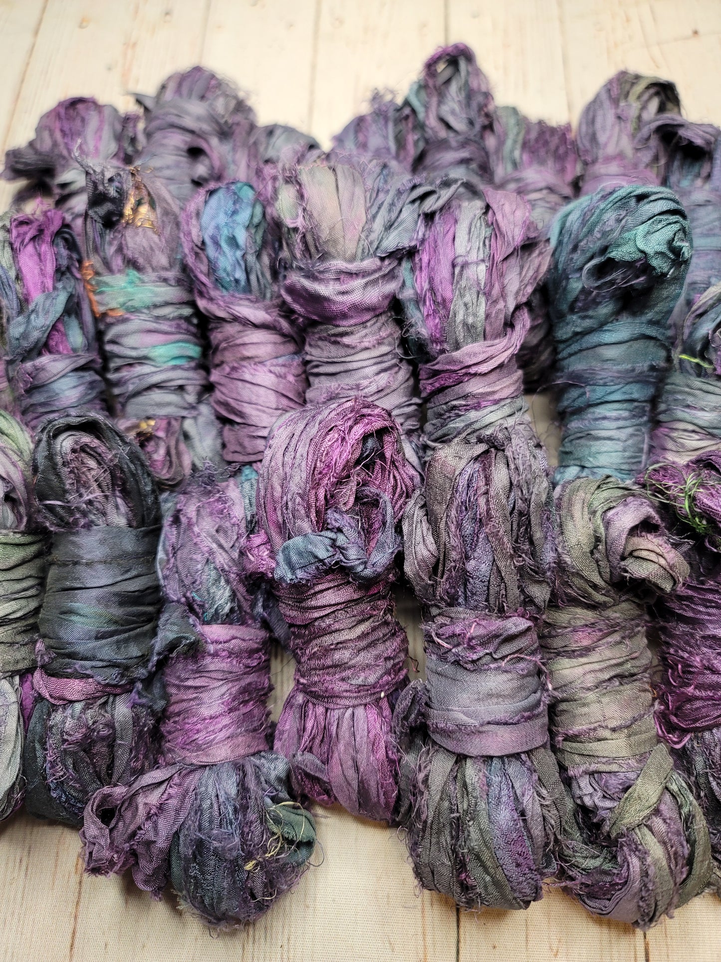 Silk Sari Ribbon 5 Yard Mini Skein Color #008