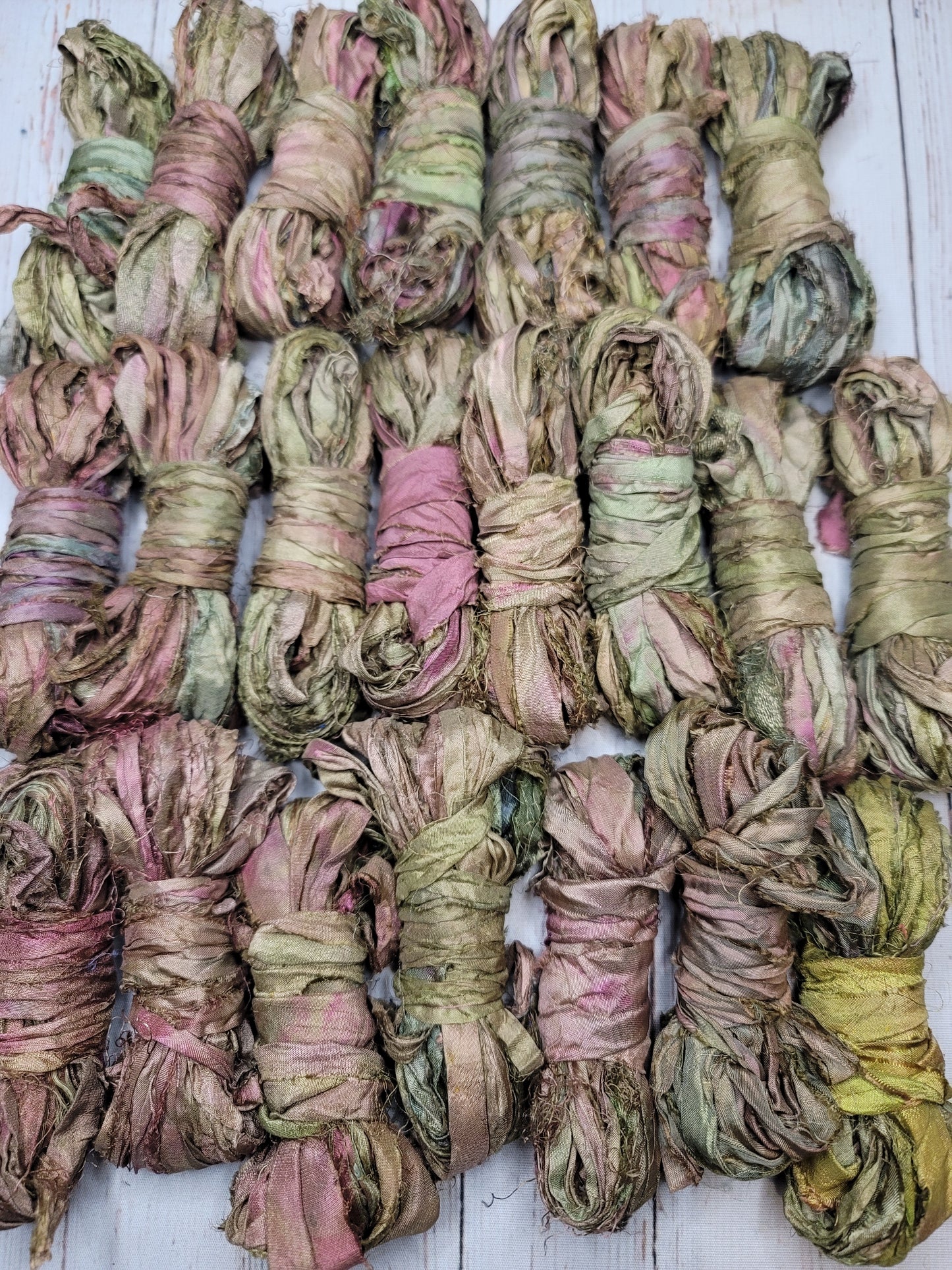 Silk Sari Ribbon 5 Yard Mini Skein Color #013
