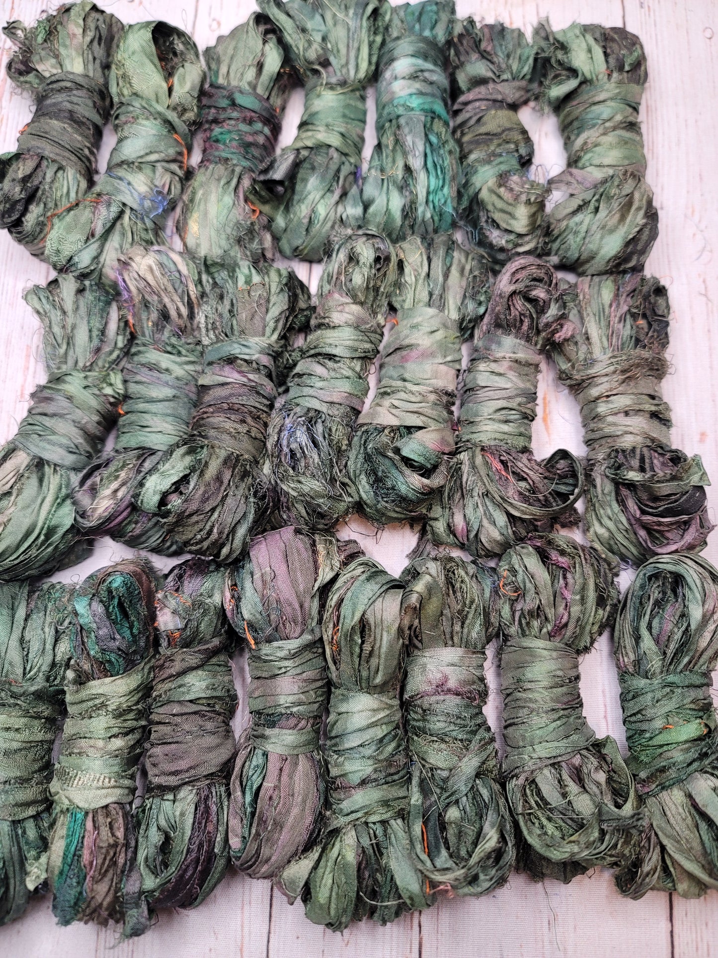 Silk Sari Ribbon 5 Yard Mini Skein Color #015