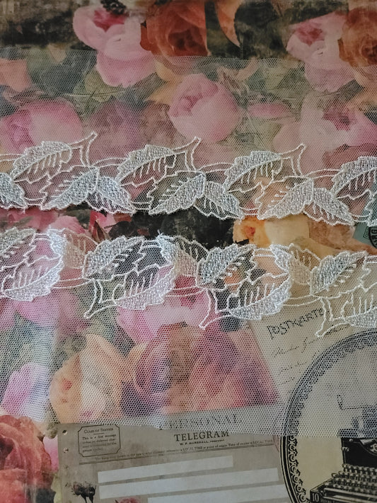 3 1/2" Wide Vintage Lace - Style# D-07