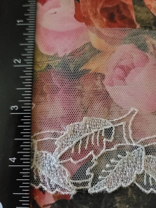 3 1/2" Wide Vintage Lace - Style# D-07